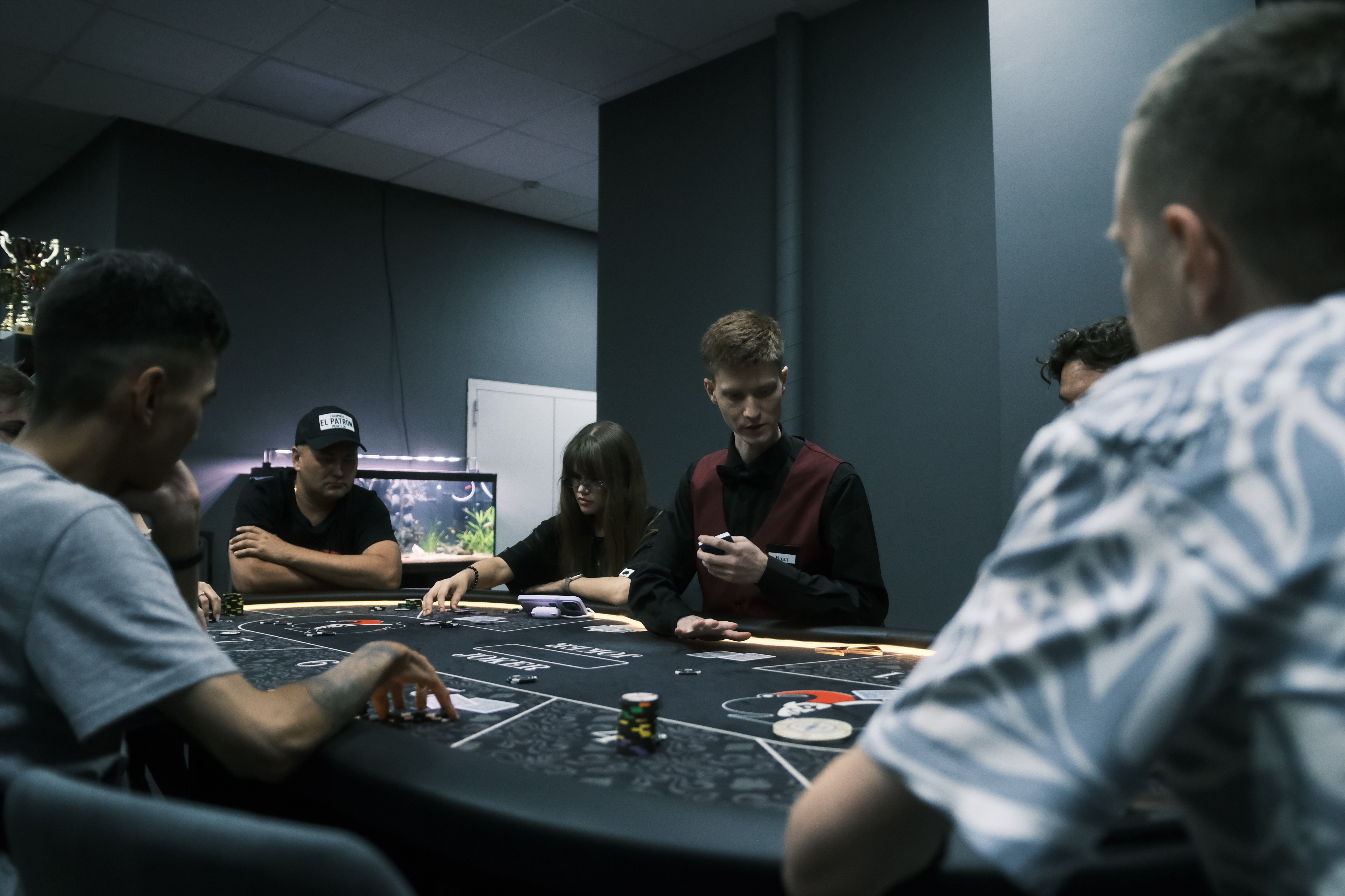 Фото 70 — Poker Championship Bounty Hunters