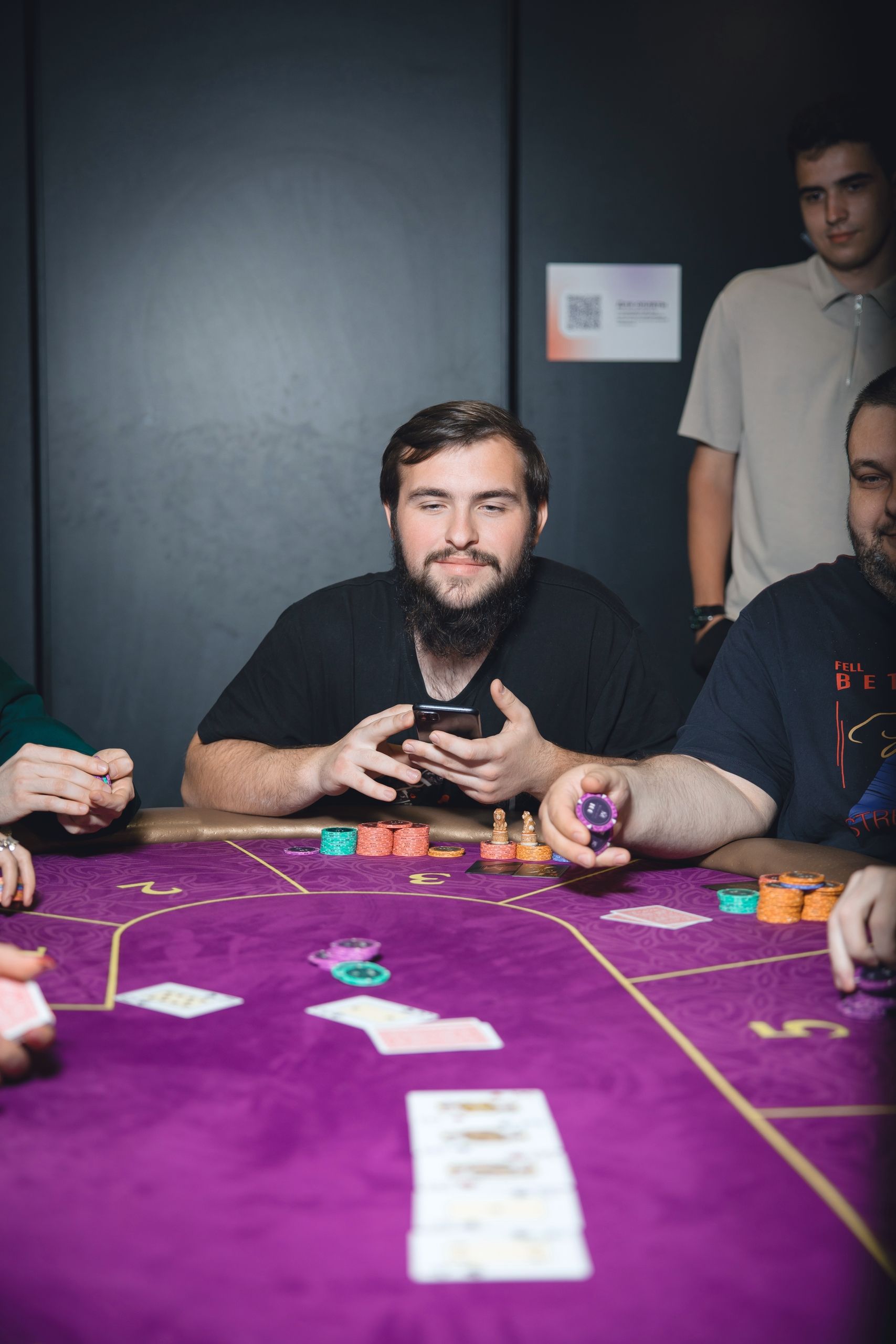 Фото 8 — Poker Championship HIGHROLLER