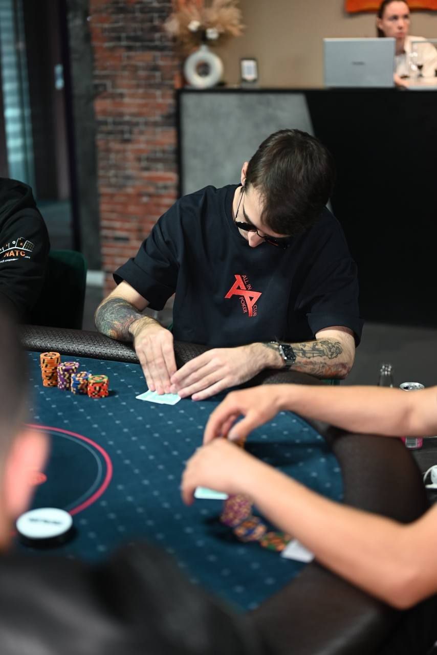 Фото 9 — Poker Championship PHOENIX